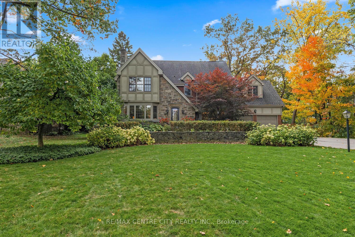 1025 SCENIC DRIVE, Hamilton (Mountview), Ontario