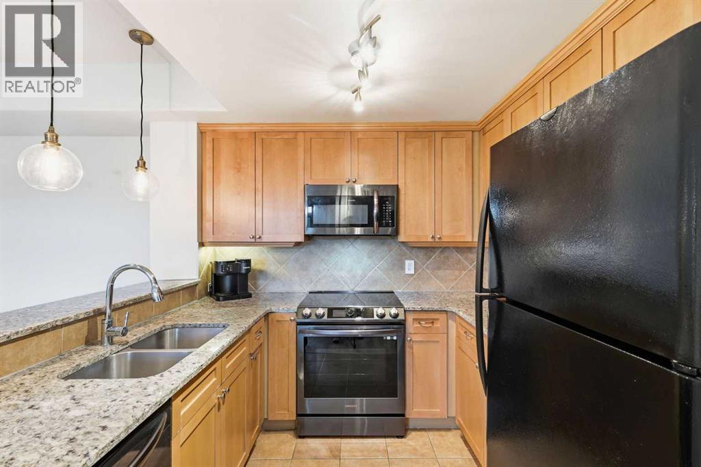 602, 836 15 Avenue SW, Calgary, Alberta