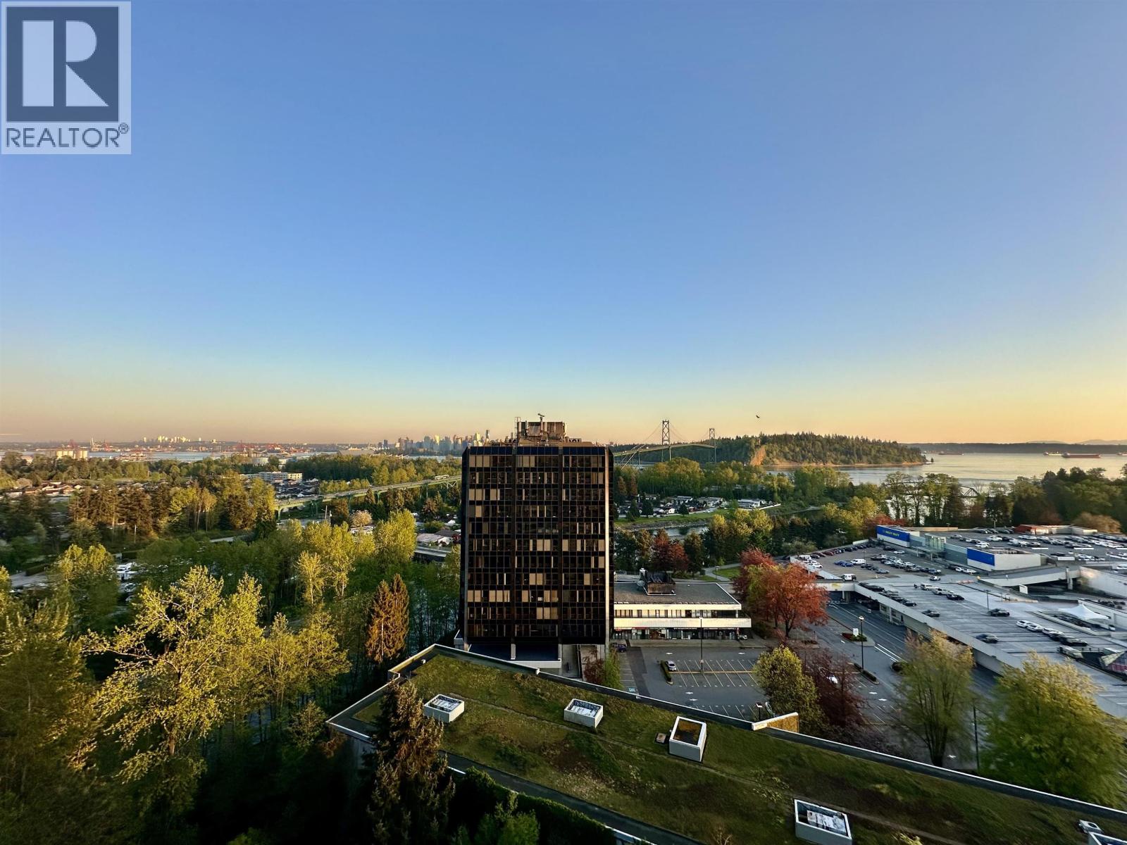 20C 338 TAYLOR WAY, West Vancouver