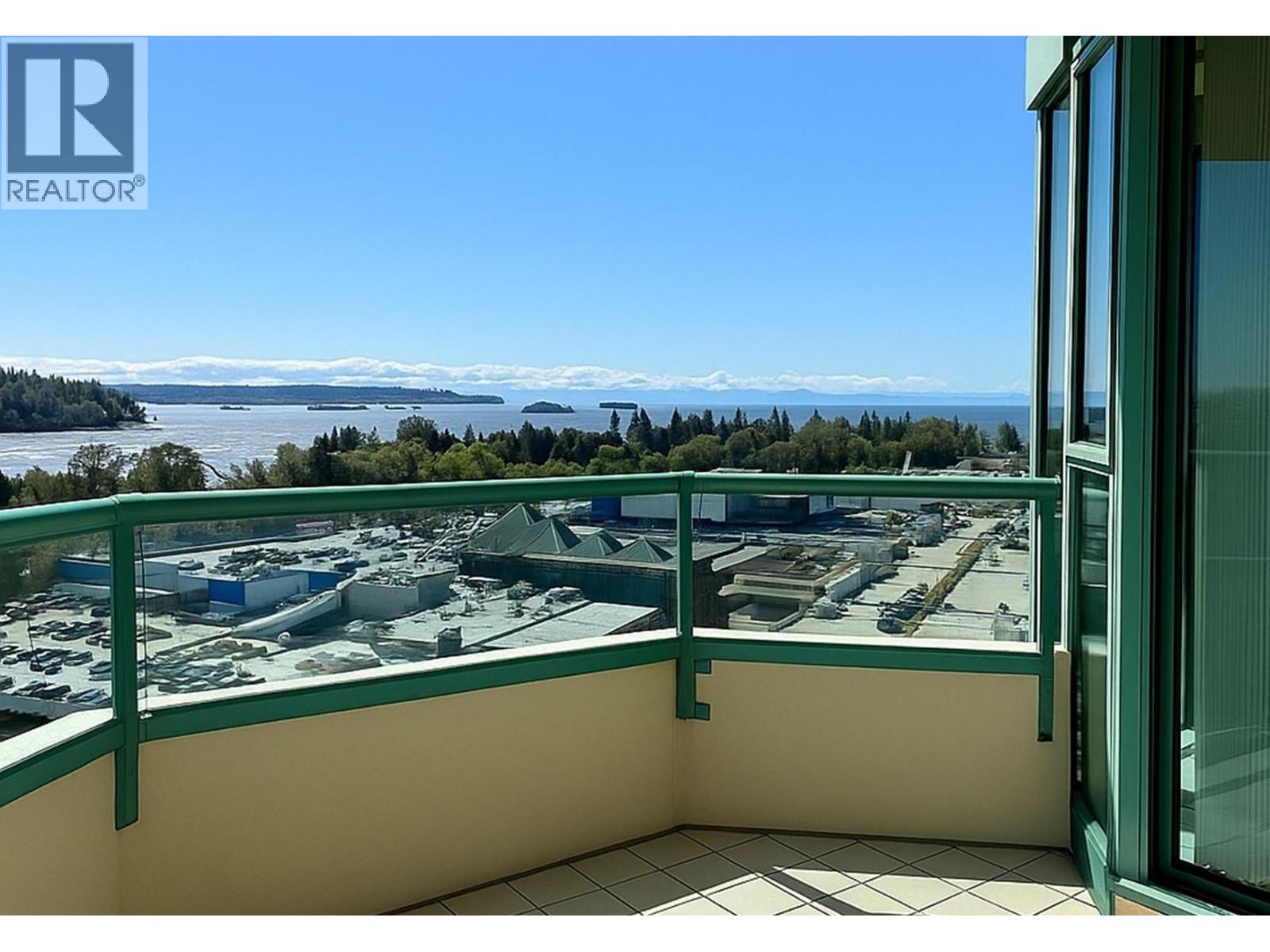 20C 338 TAYLOR WAY, West Vancouver