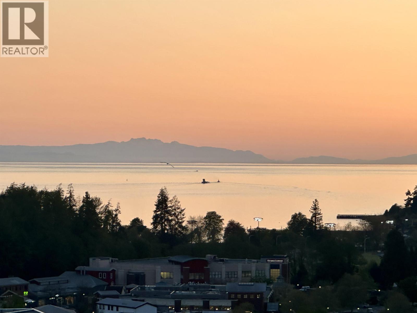 20C 338 TAYLOR WAY, West Vancouver