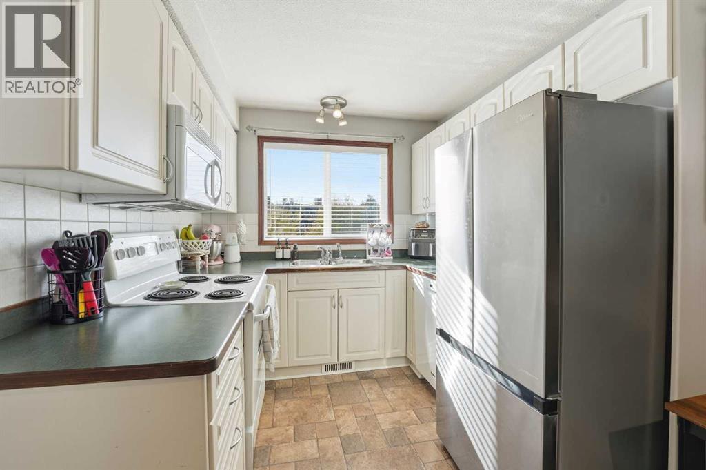 1 Fir Street, Red Deer