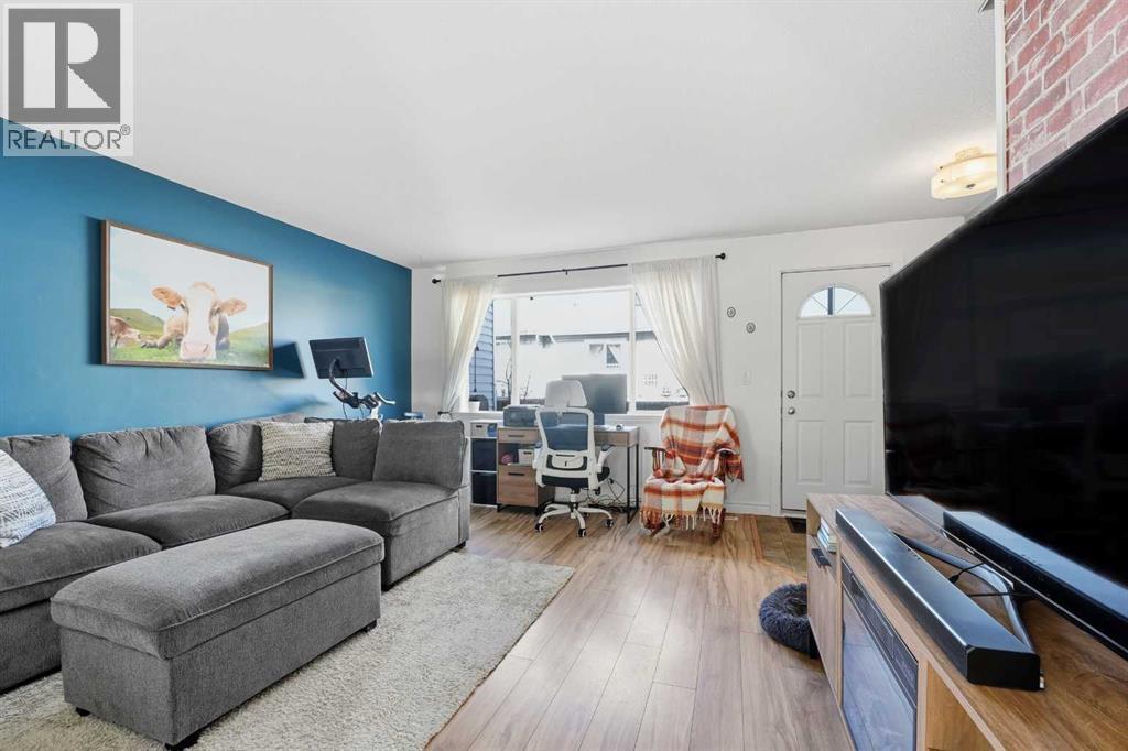 1 Fir Street, Red Deer