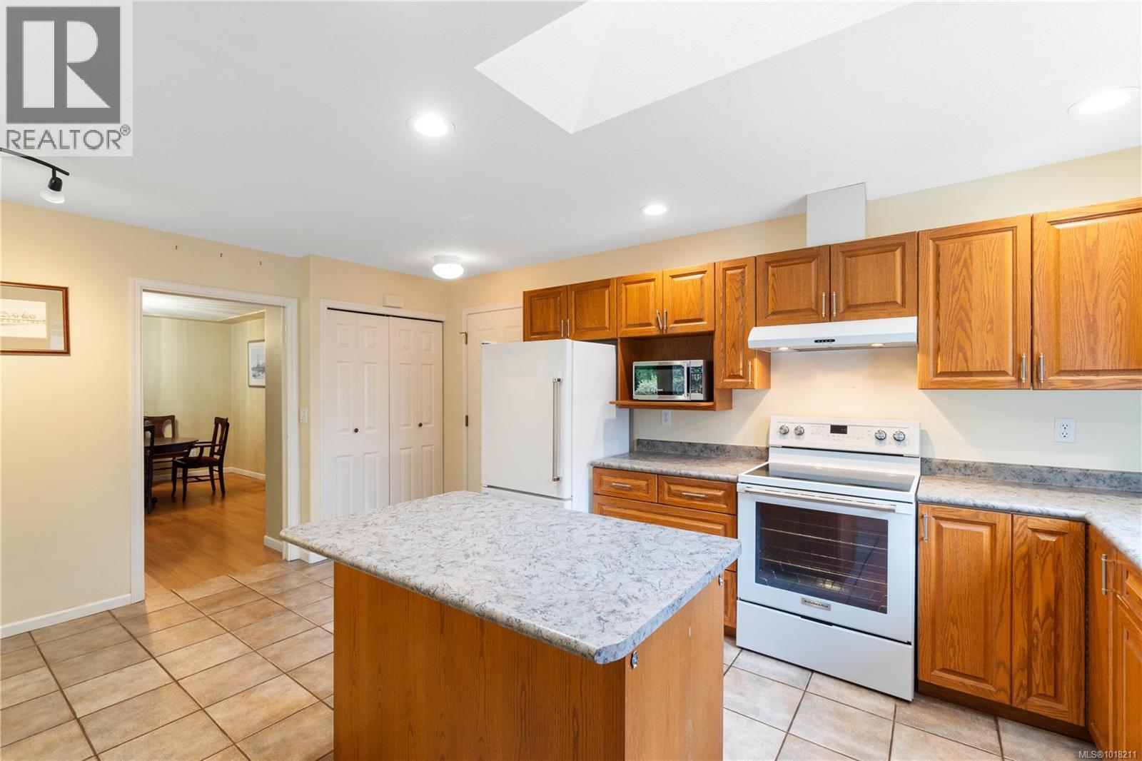 515 Seaward Way, Qualicum Beach