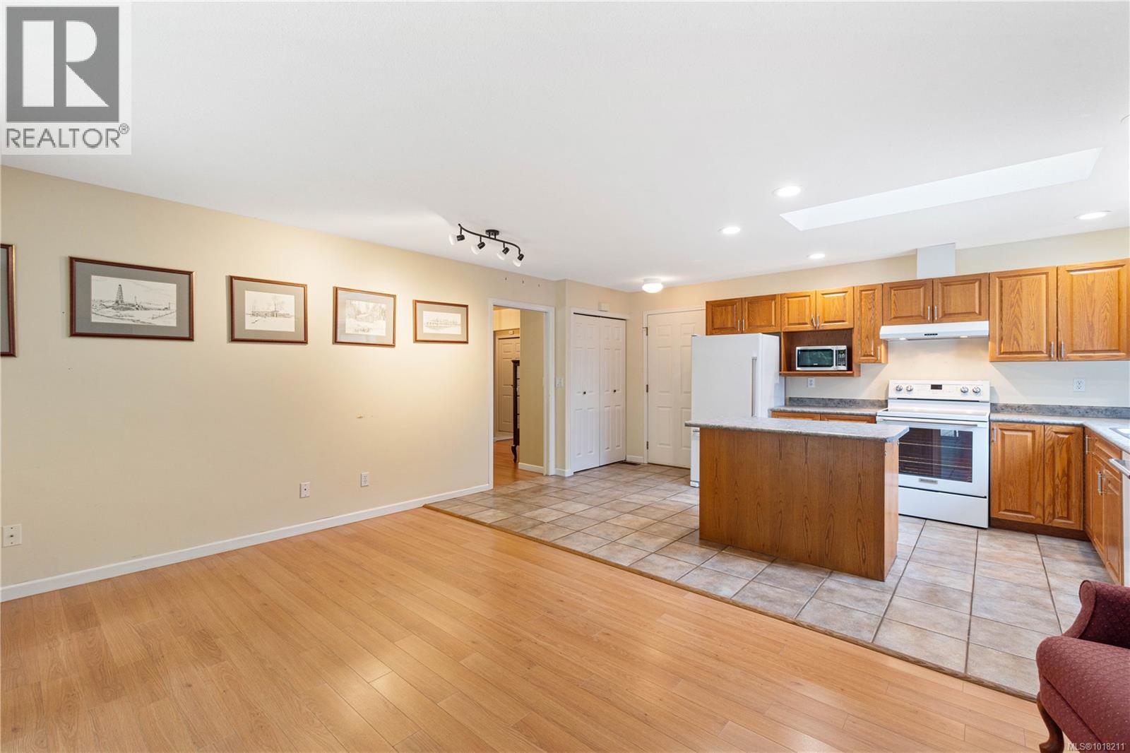 515 Seaward Way, Qualicum Beach