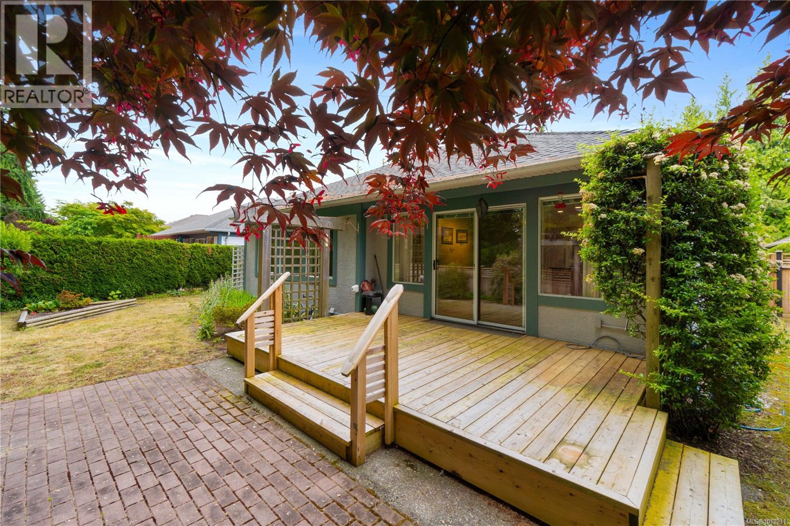 515 Seaward Way, Qualicum Beach