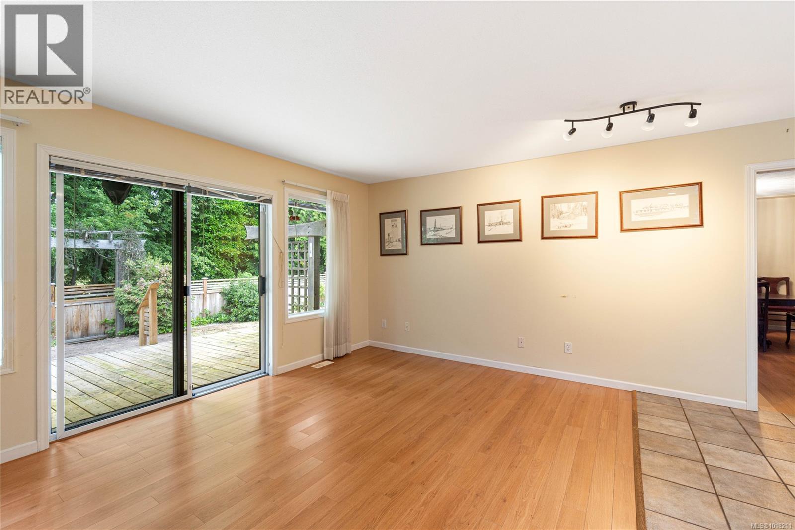 515 Seaward Way, Qualicum Beach