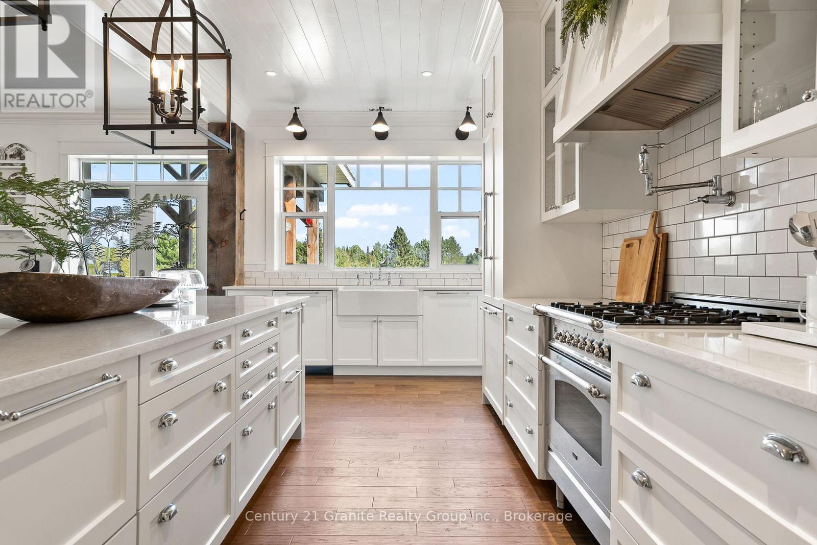 2194 UNICORN ROAD - 22