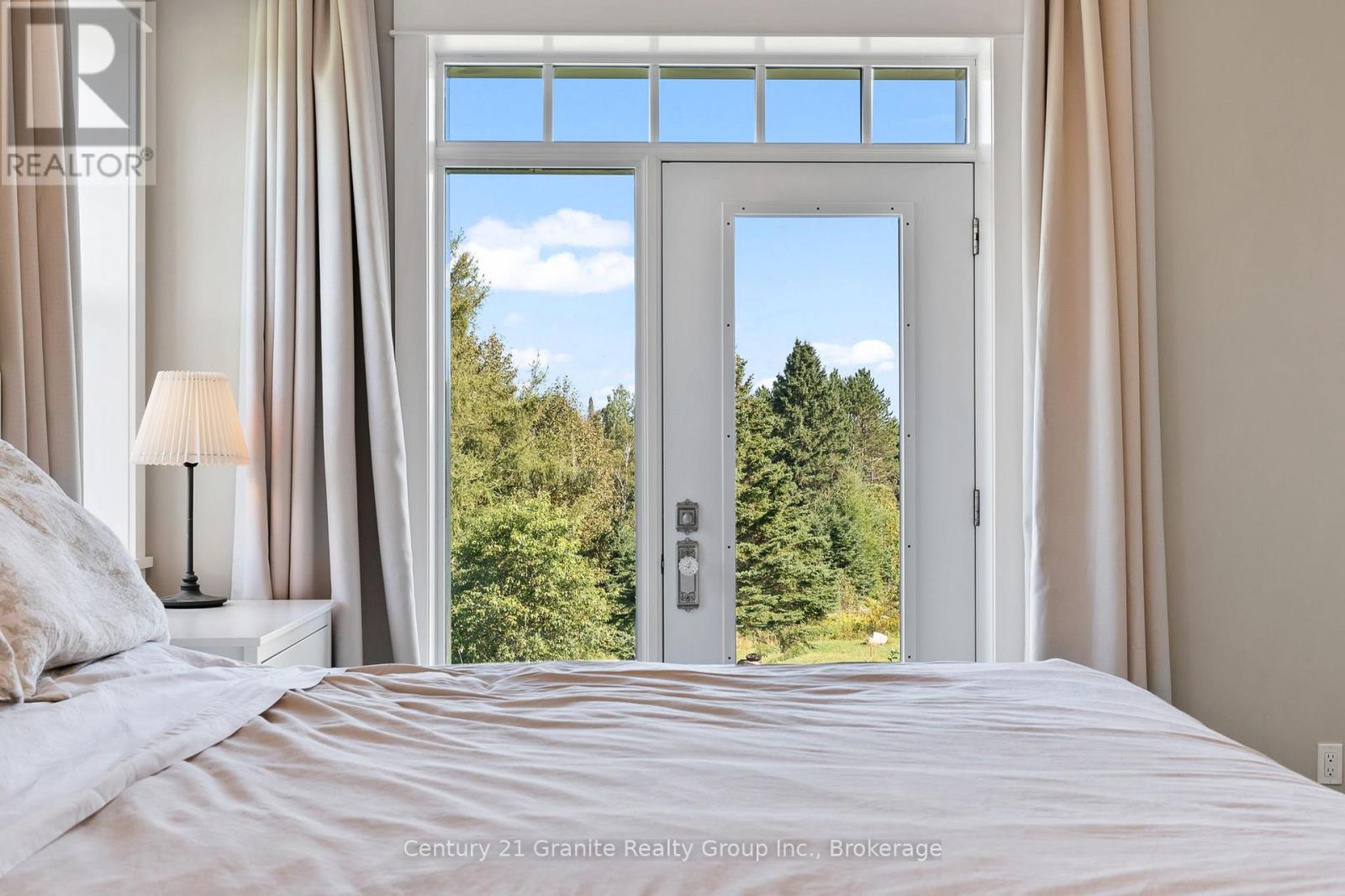 2194 UNICORN ROAD - 38