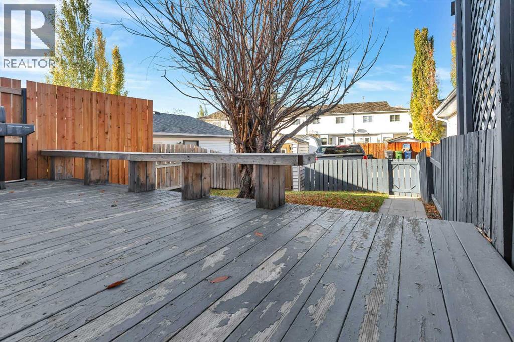 83 Elwell Close, Red Deer