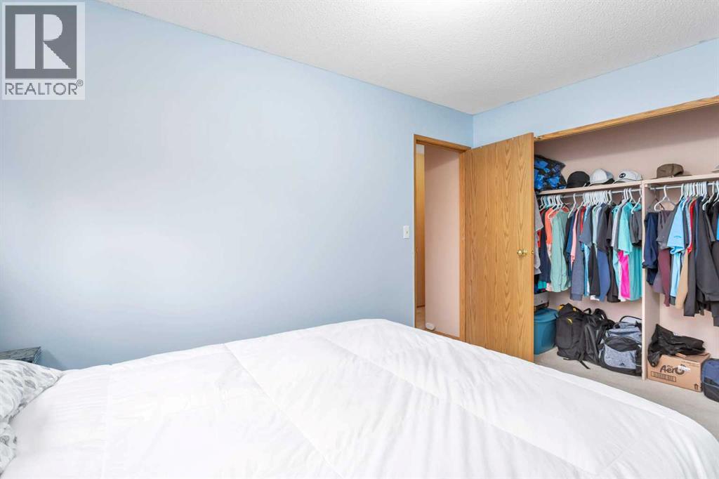 83 Elwell Close, Red Deer