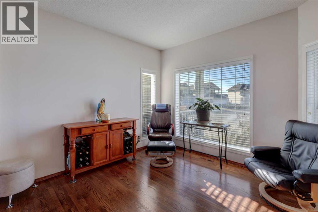 Single Family House for Sale in  Coral Reef Bay NE Coral Springs Calgary 