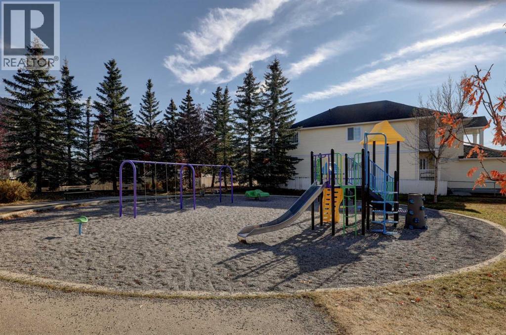 Single Family House for Sale in  Coral Reef Bay NE Coral Springs Calgary 