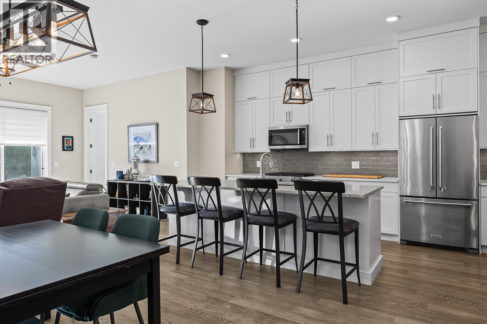 1827 Viewpoint Drive - 16