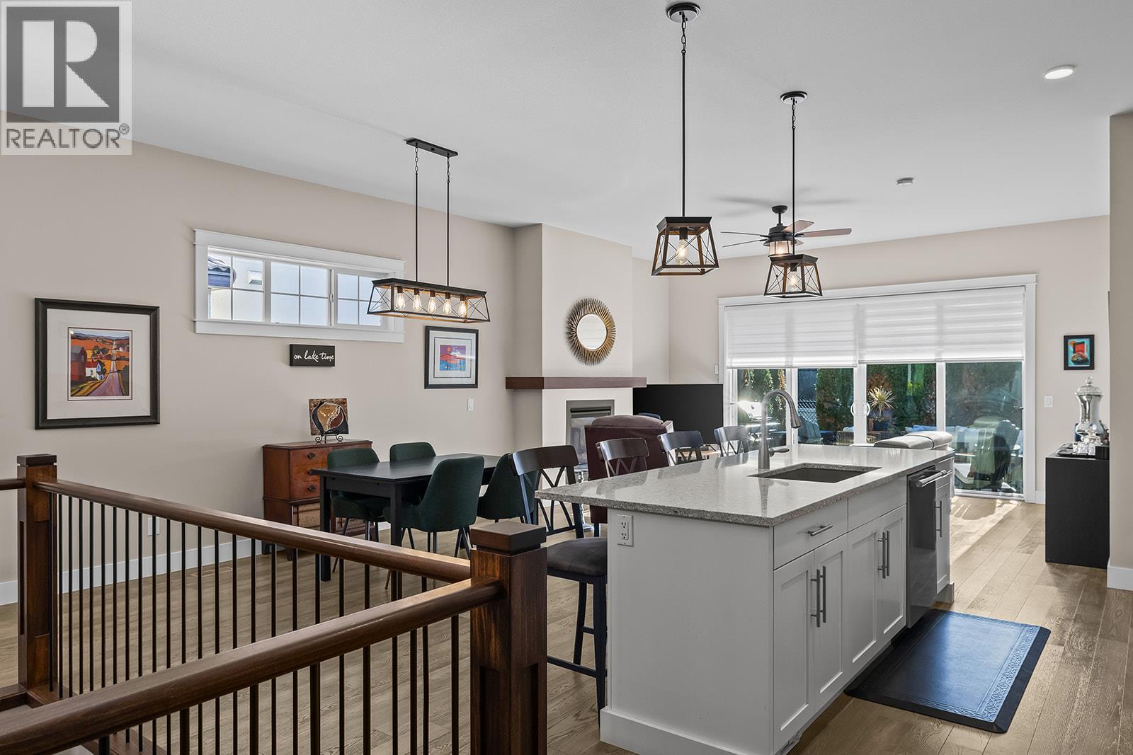 1827 Viewpoint Drive - 18