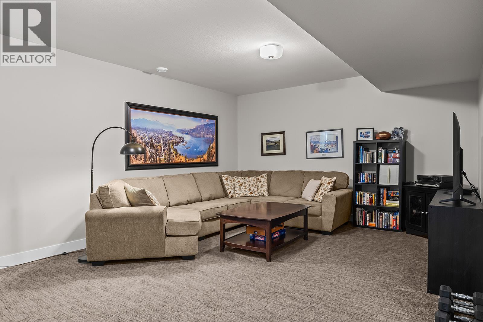 1827 Viewpoint Drive - 47