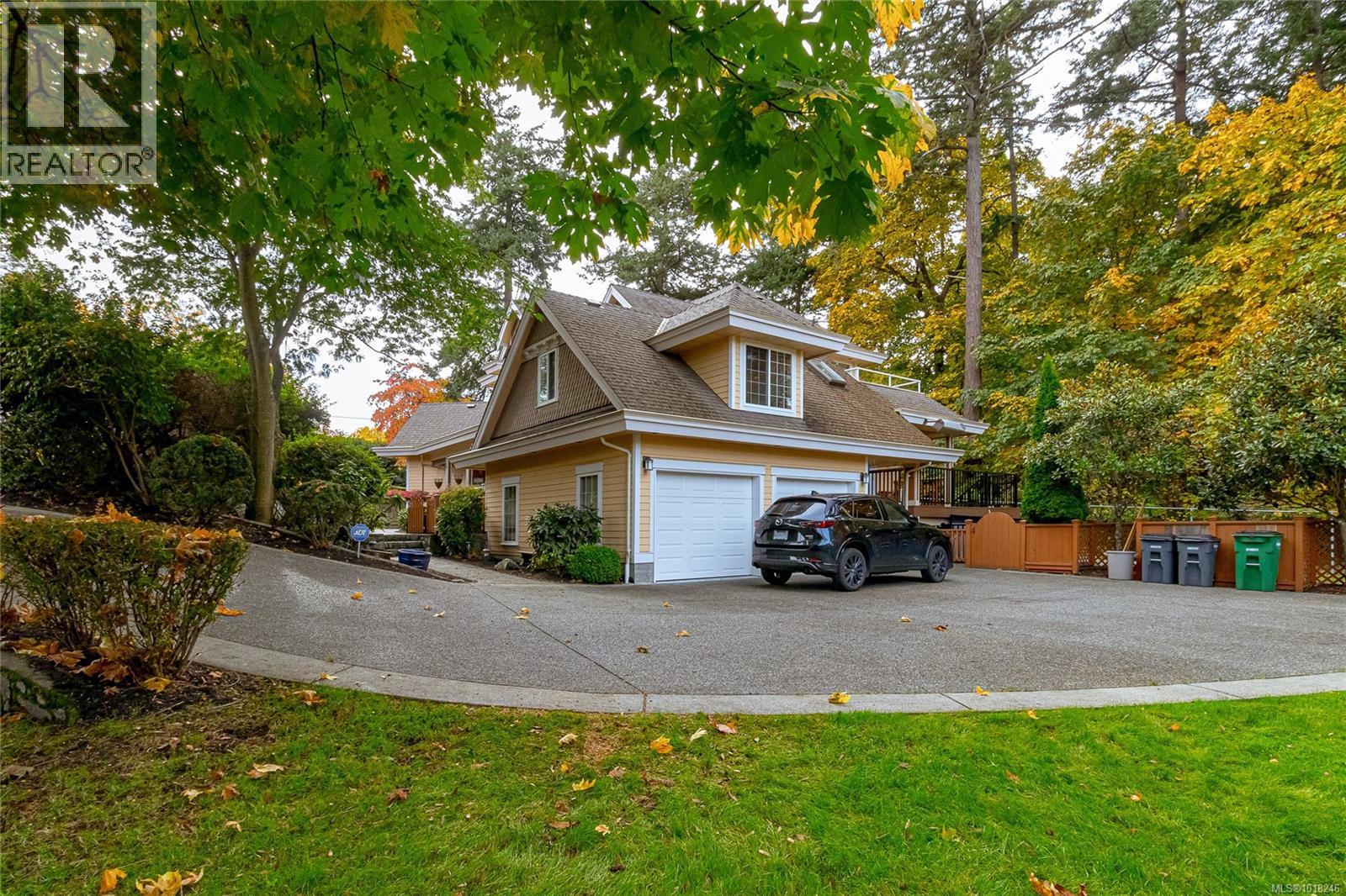 4512 Gordon Point Drive, Saanich