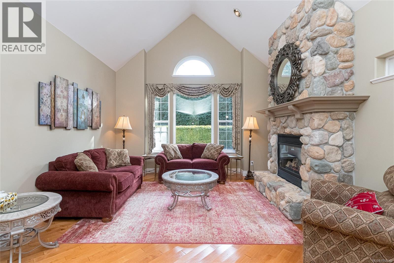 4512 Gordon Point Drive, Saanich