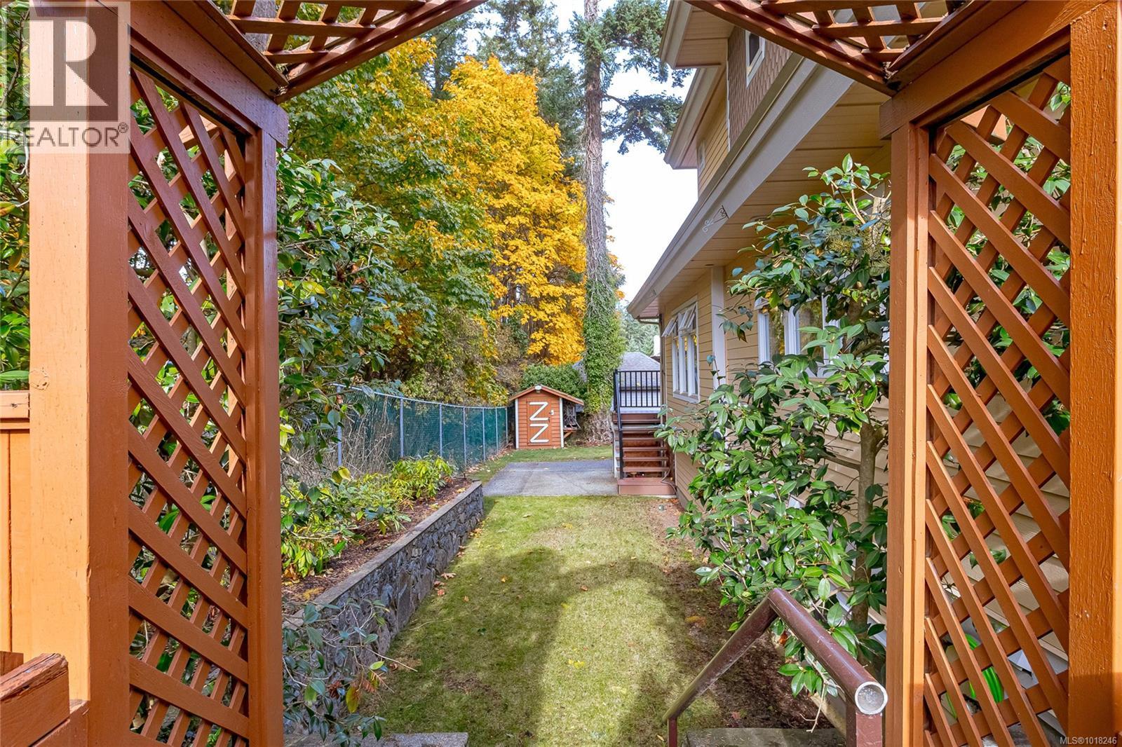 4512 Gordon Point Drive, Saanich