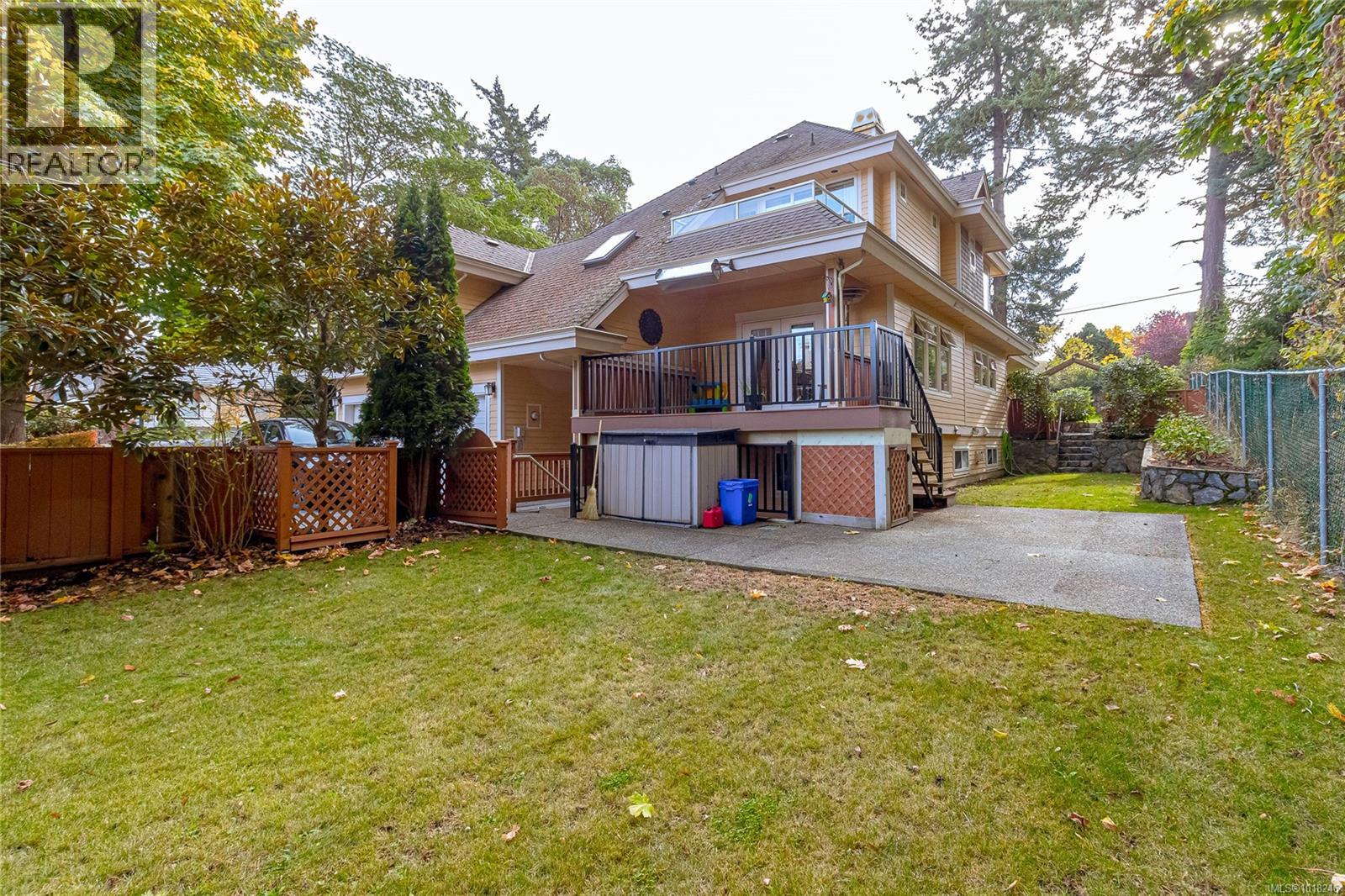4512 Gordon Point Drive, Saanich
