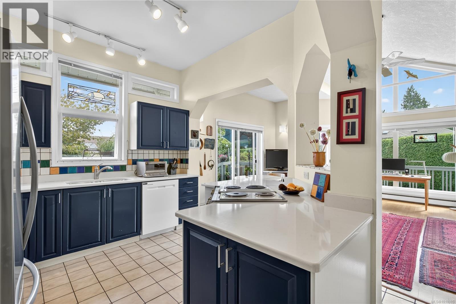 838 Gulfview Place, Saanich