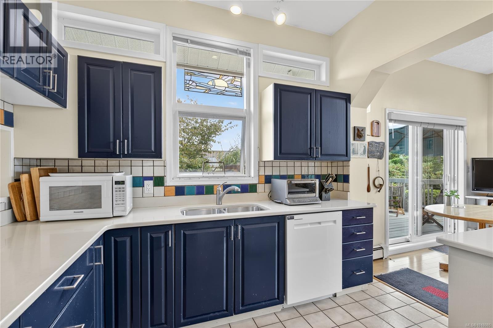 838 Gulfview Place, Saanich