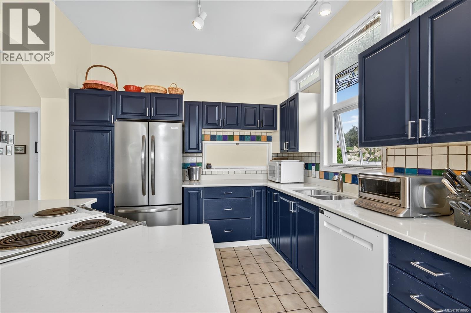 838 Gulfview Place, Saanich
