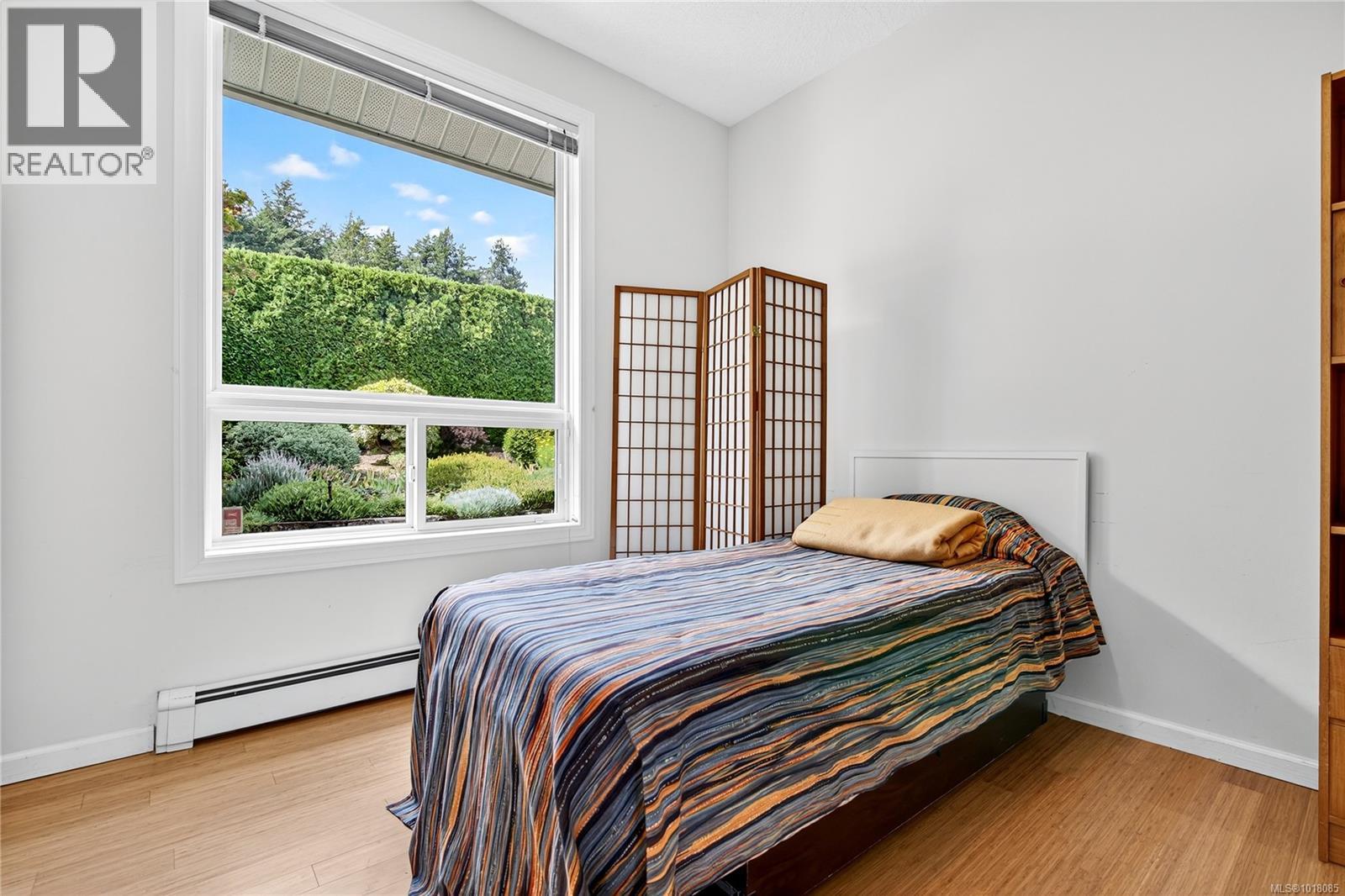 838 Gulfview Place, Saanich