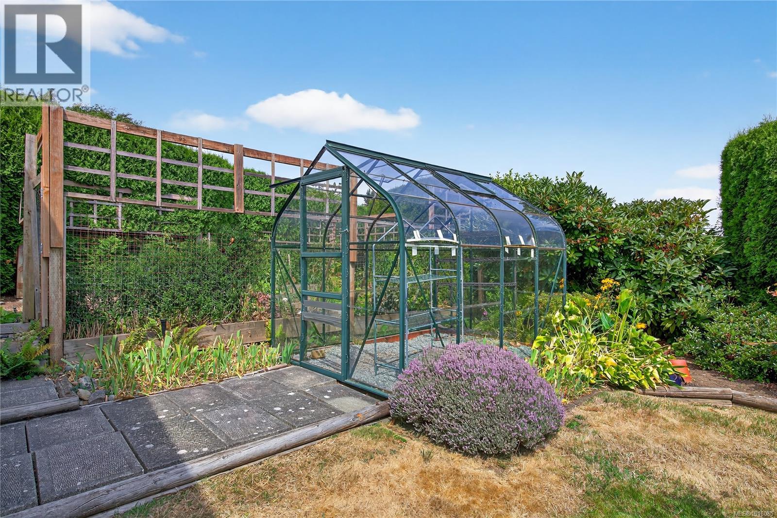 838 Gulfview Place, Saanich