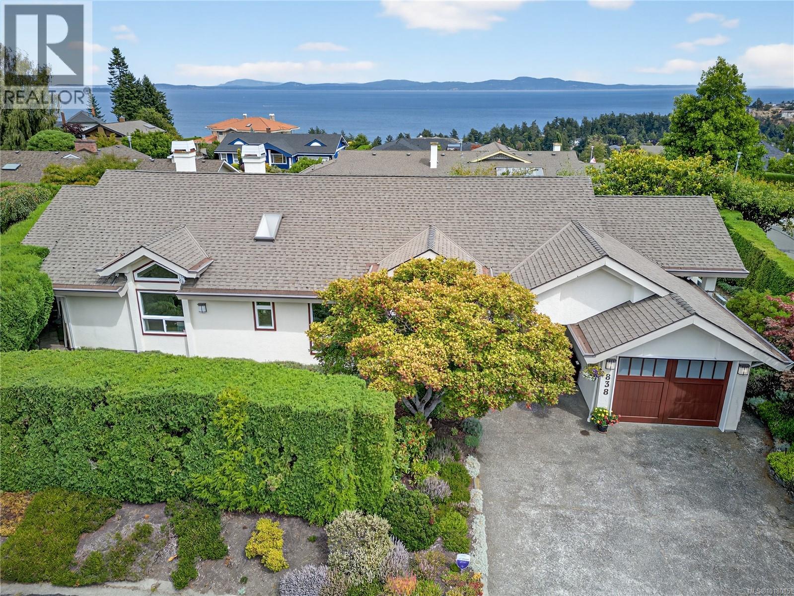 838 Gulfview Place, Saanich