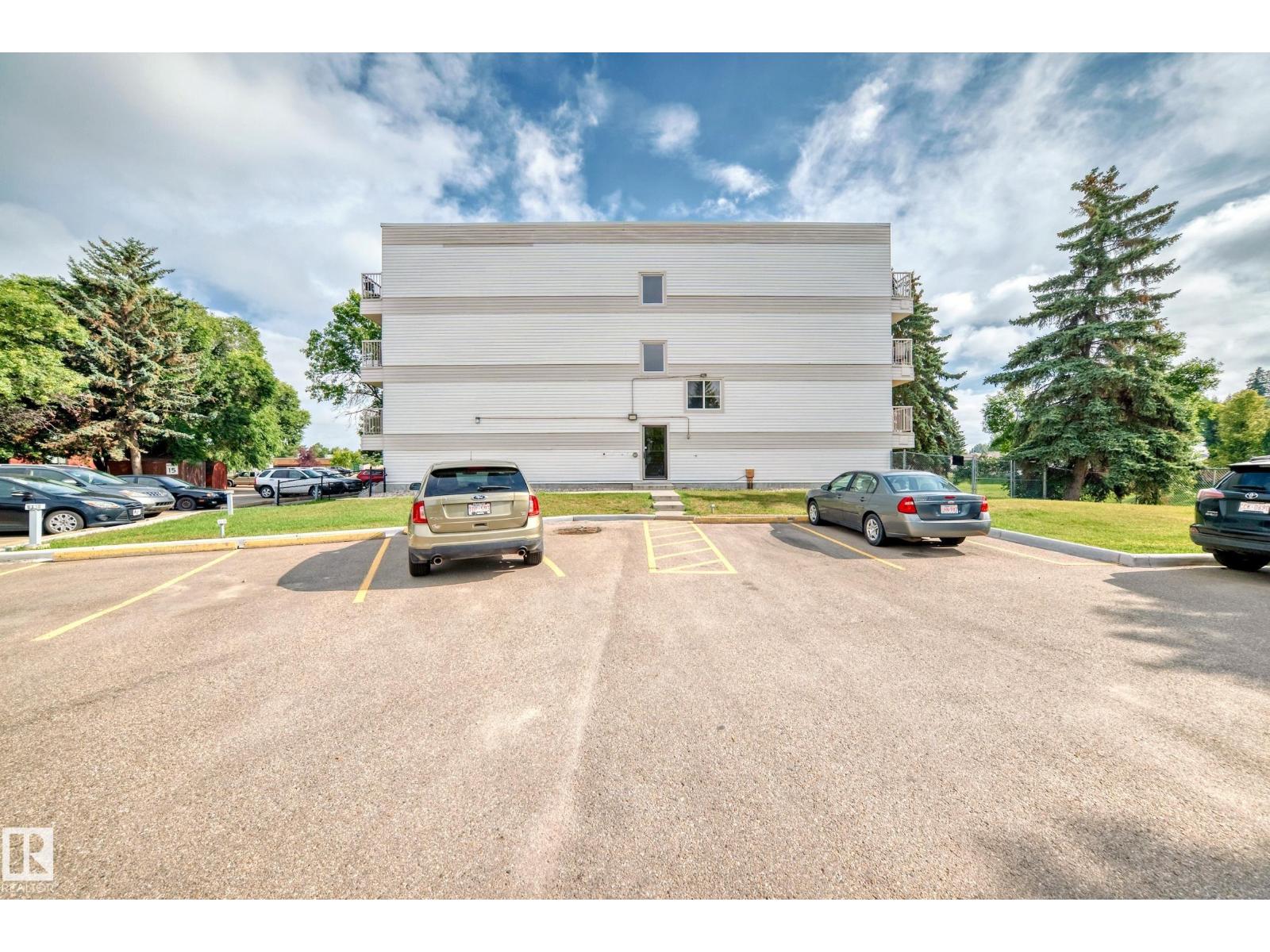 #401 4608 52 AV, Stony Plain