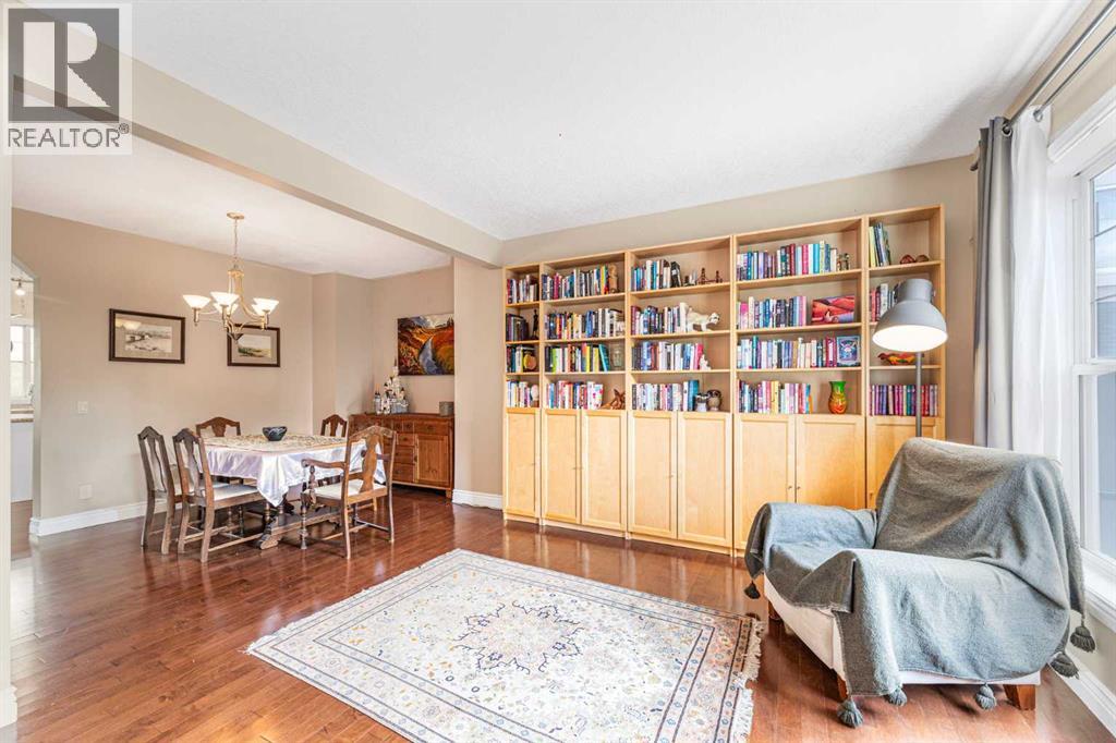 Single Family House for Sale in  Tusslewood Heights NW Tuscany Calgary 