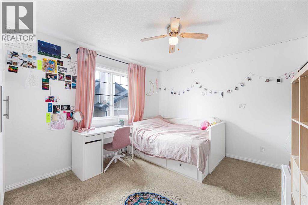 Single Family House for Sale in  Tusslewood Heights NW Tuscany Calgary 