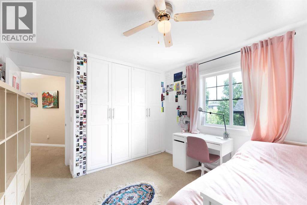 Single Family House for Sale in  Tusslewood Heights NW Tuscany Calgary 