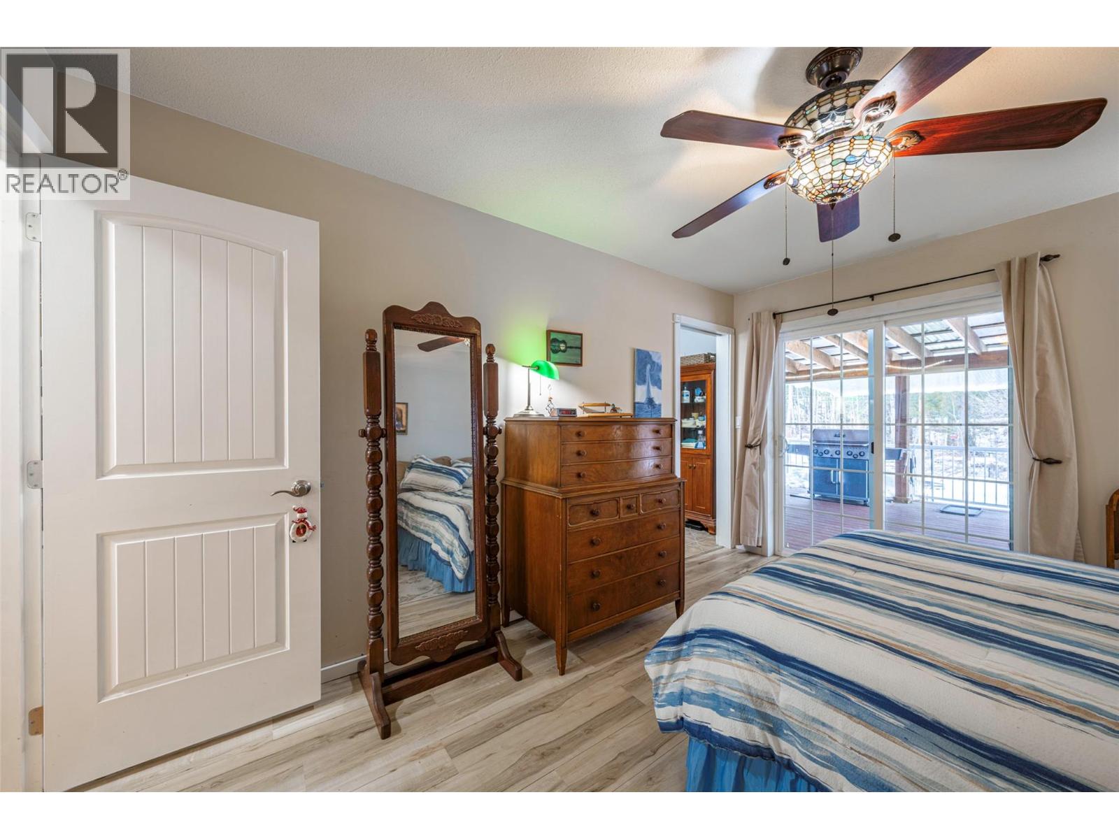 2104 Country Woods Road, Sorrento
