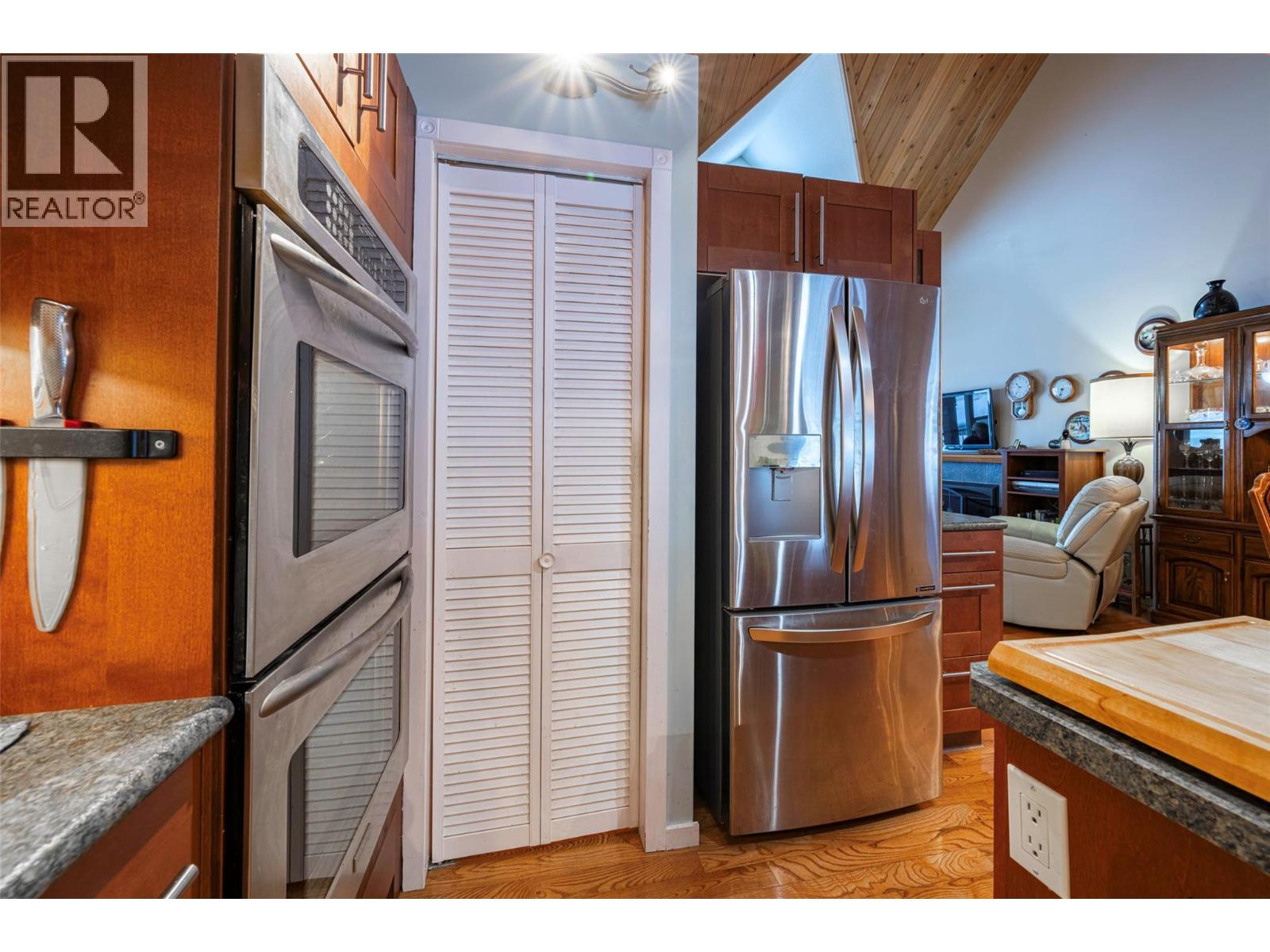 2104 Country Woods Road, Sorrento