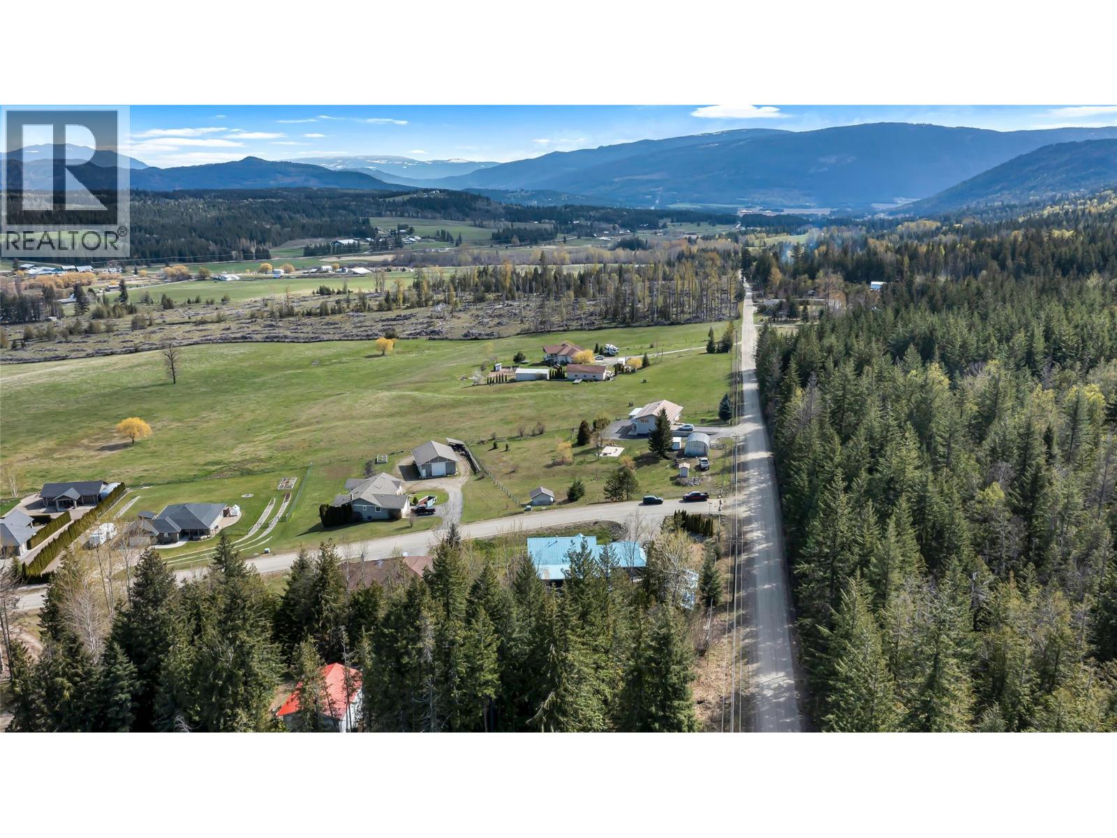 2104 Country Woods Road, Sorrento