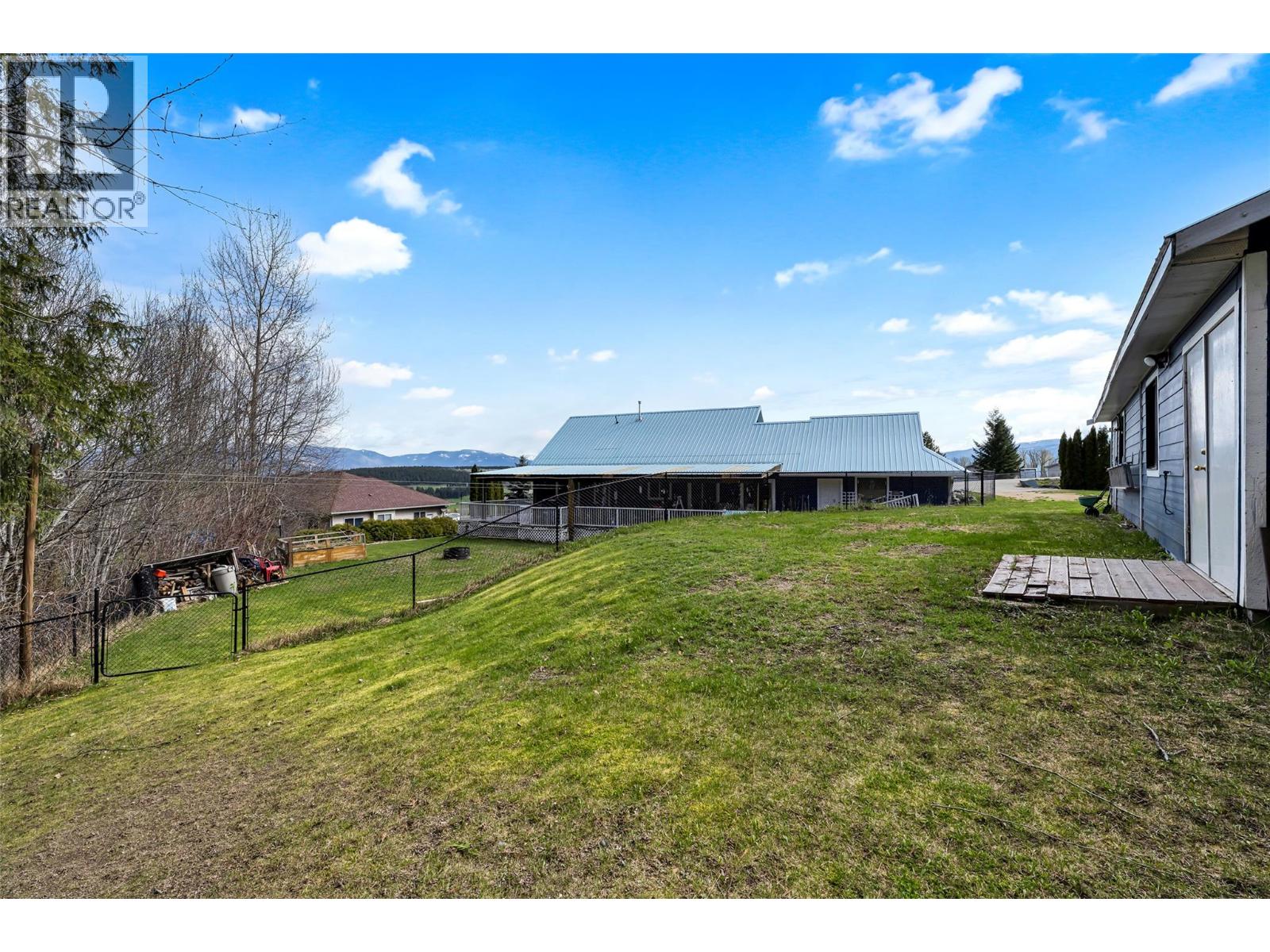 2104 Country Woods Road, Sorrento