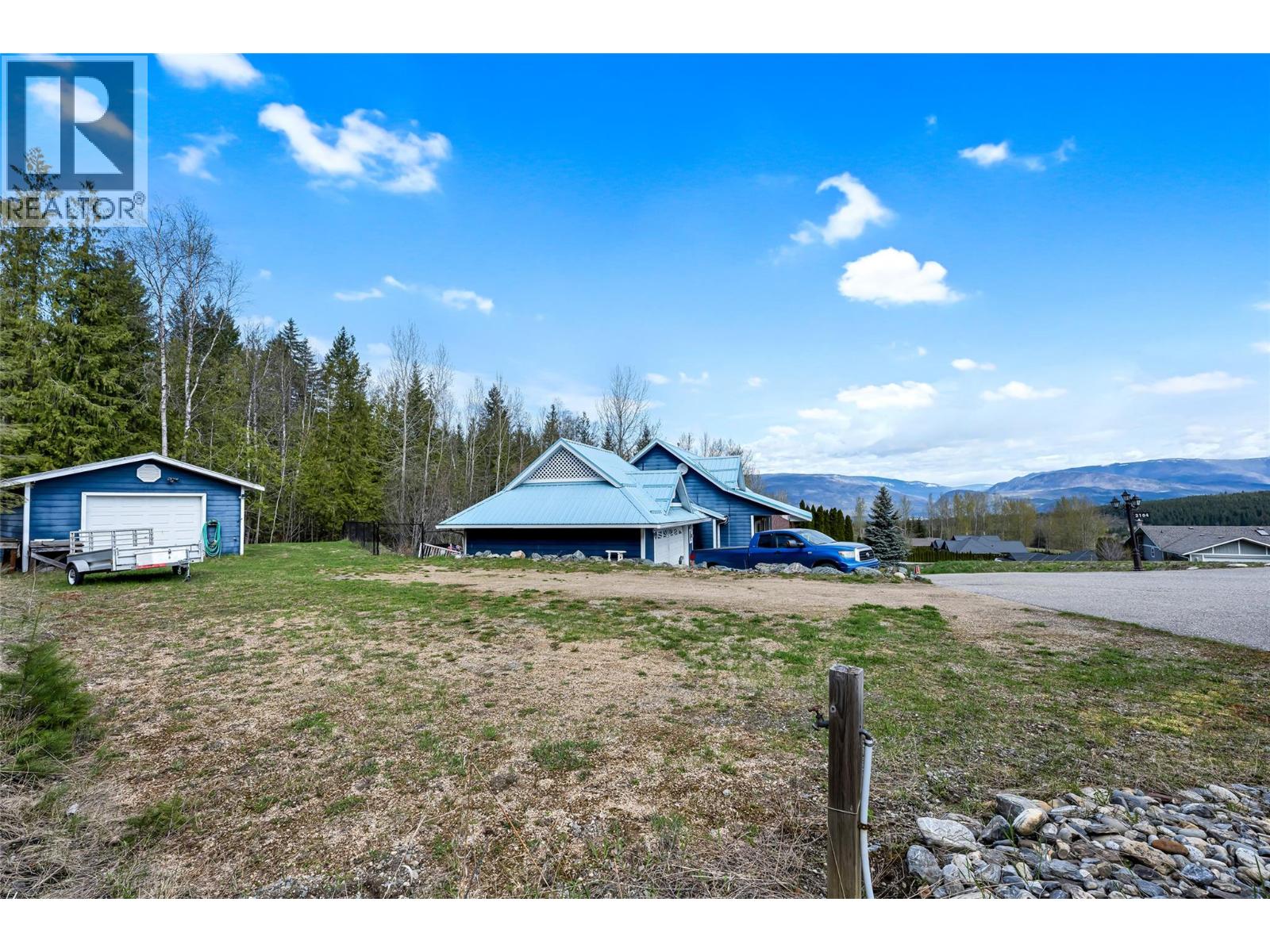 2104 Country Woods Road, Sorrento