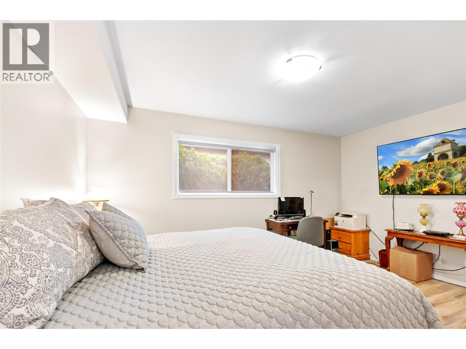 120 1634 Carmi Avenue, Penticton