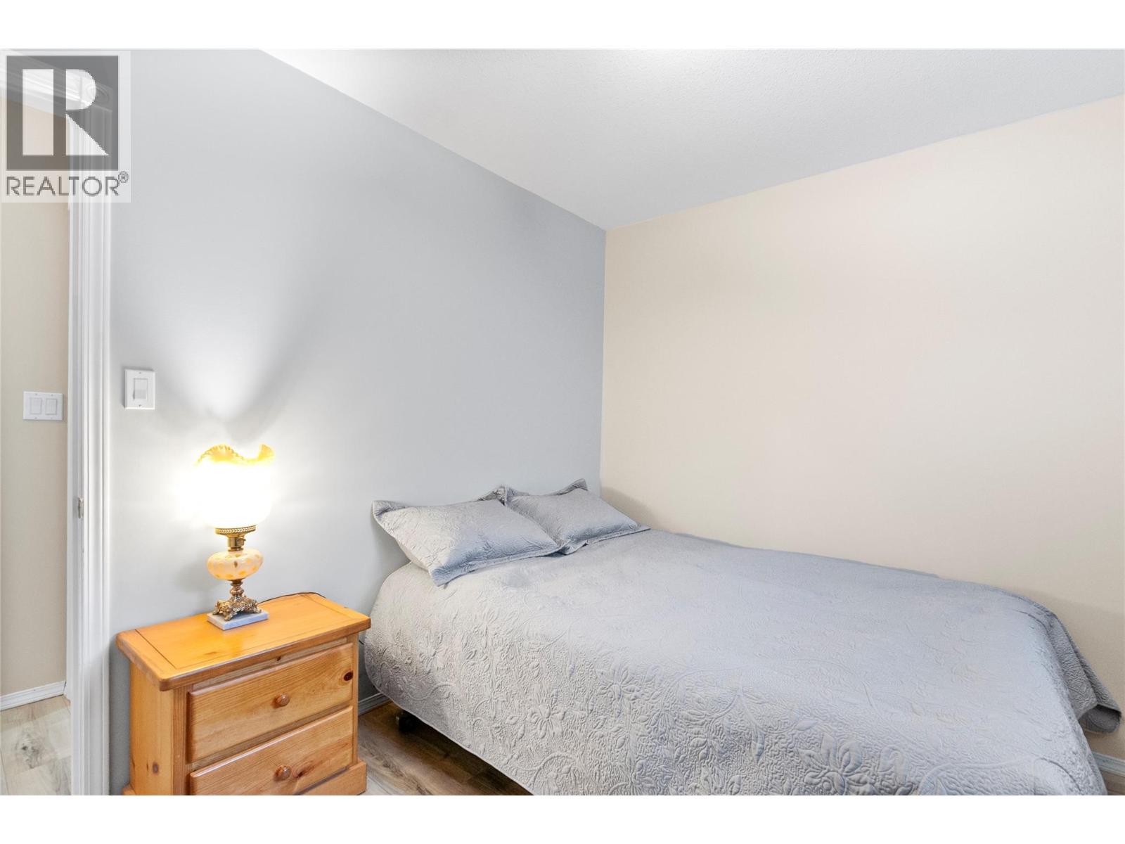 120 1634 Carmi Avenue, Penticton