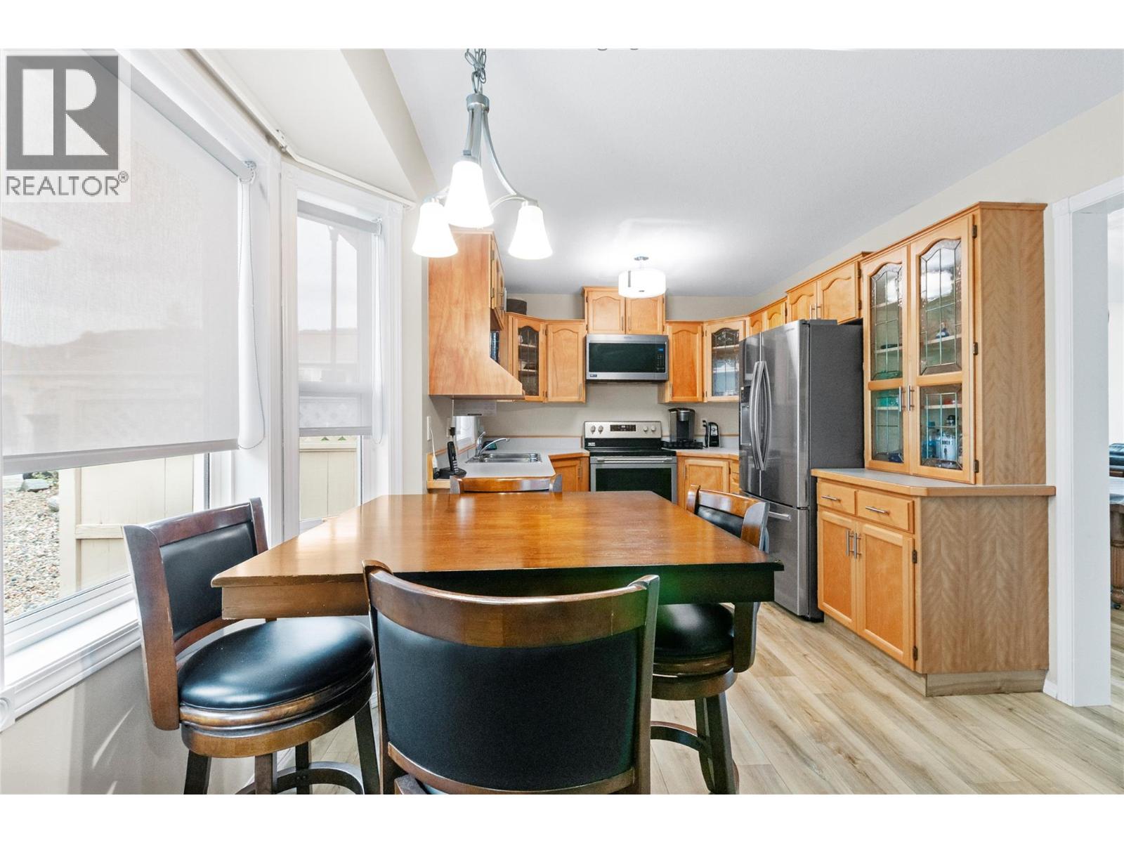 120 1634 Carmi Avenue, Penticton