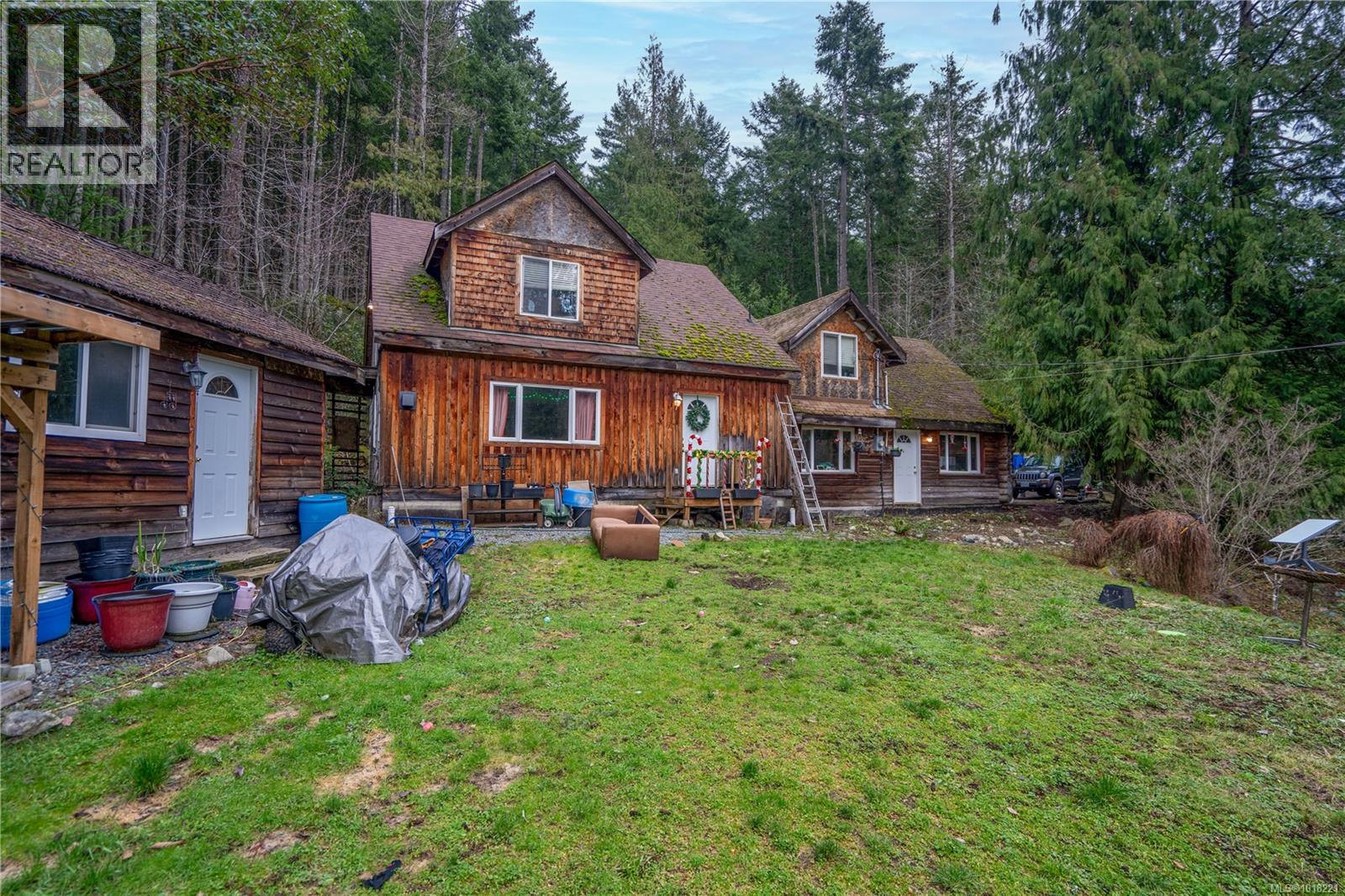 687-689 Shawnigan Lake Rd, Shawnigan Lake