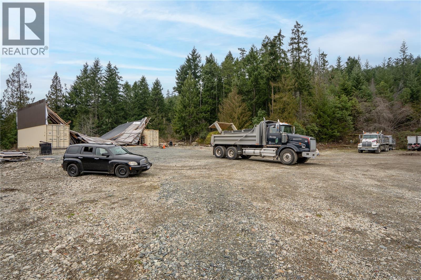 687-689 Shawnigan Lake Rd, Shawnigan Lake