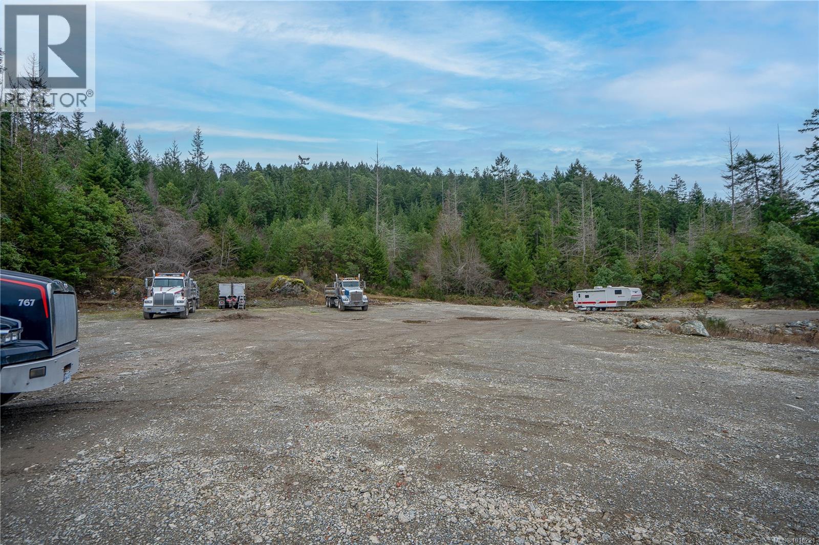 687-689 Shawnigan Lake Rd, Shawnigan Lake