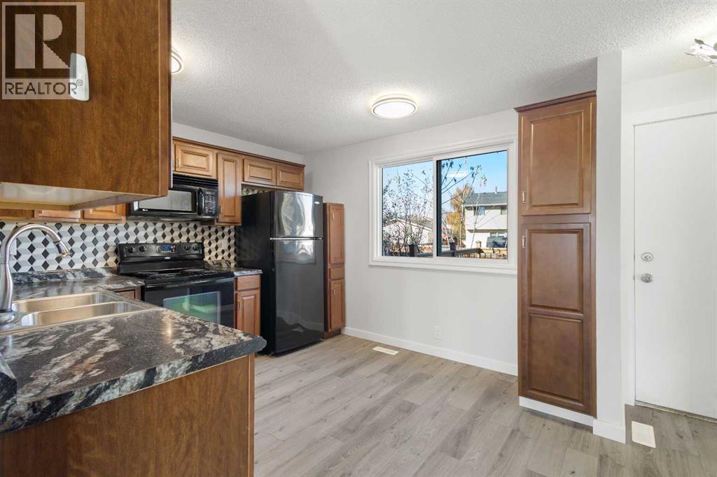 Single Family House for Sale in  Abalone Place NE Abbeydale Calgary 