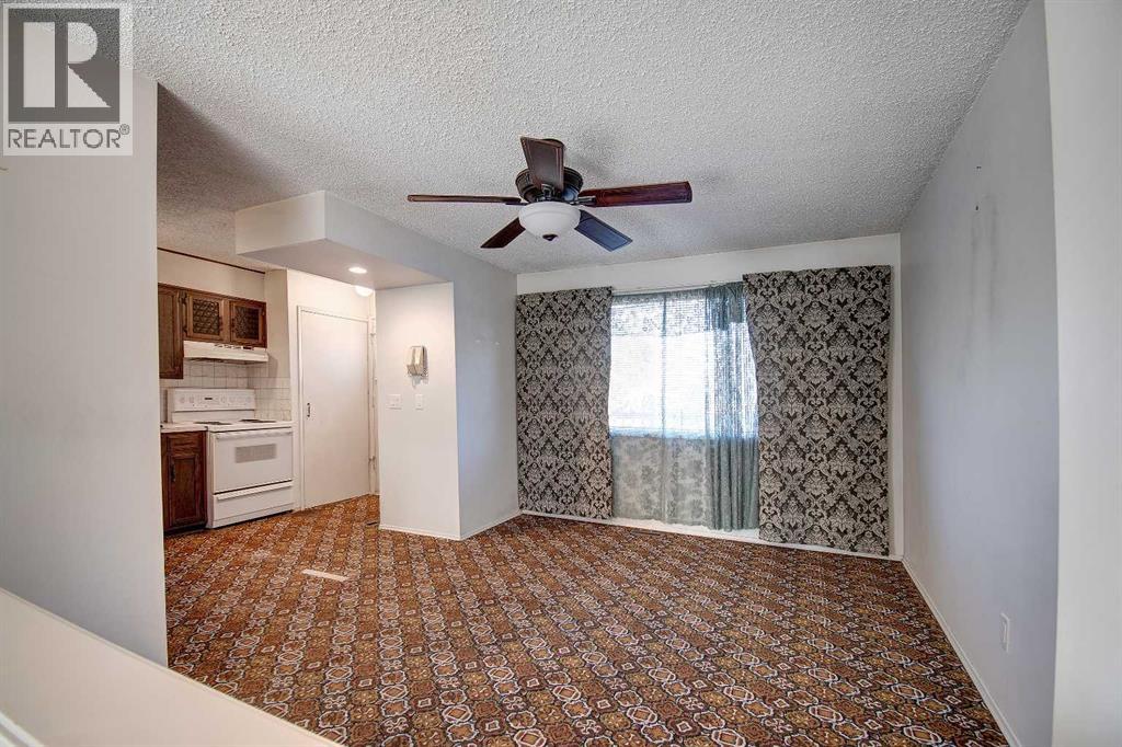 Single Family House Bi-level for Sale in   Avenue NE Marlborough Calgary 