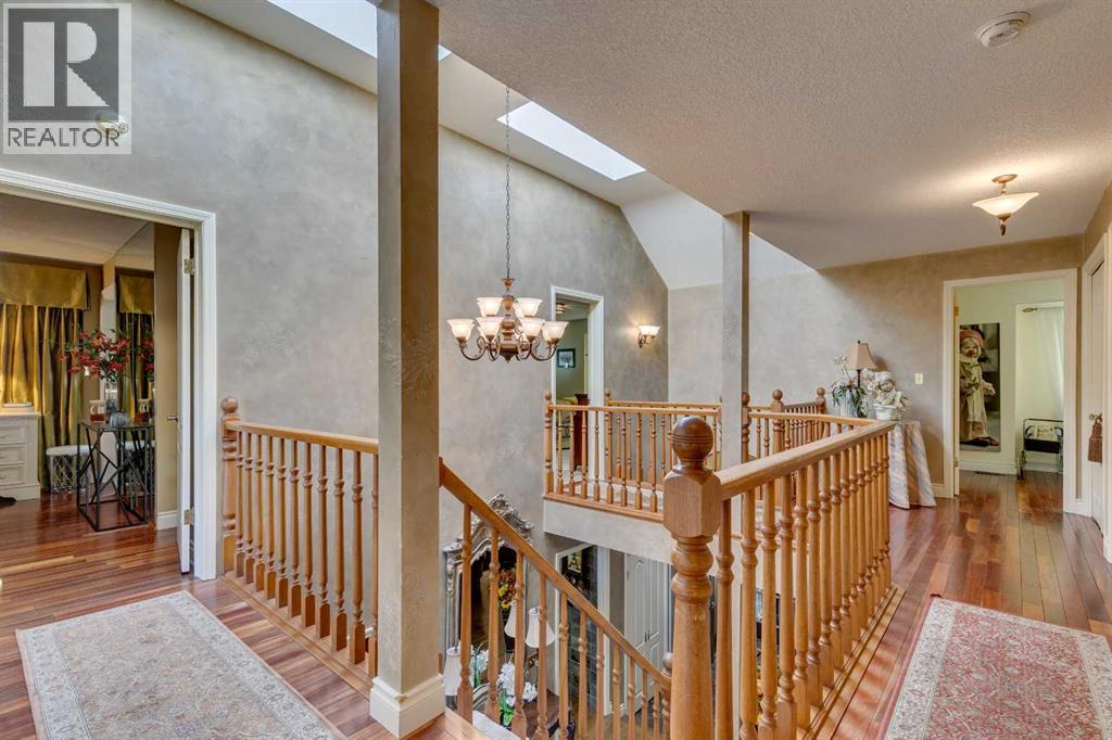 Single Family House for Sale in  Frontenac Avenue SW Upper Mount Royal Calgary 