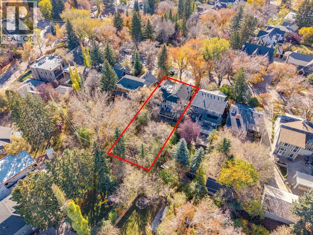 Single Family House for Sale in  Frontenac Avenue SW Upper Mount Royal Calgary 