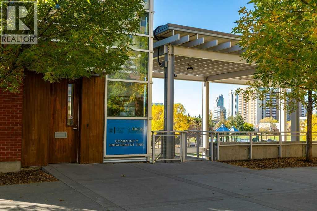 Single Family House Bungalow for Sale in   Street NE Bridgeland/Riverside Calgary 